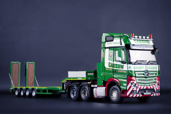 Cadzow - MCOS 4-axle semi-lowloader with Mercedes-Benz Actros 6x4